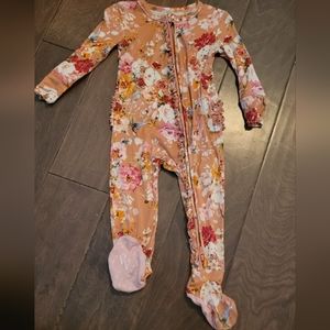 Posh Peanut 12-18m baby girl floral autumn ruffle footie outfit or pajamas